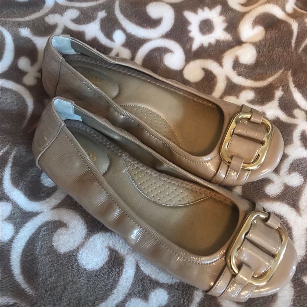 Ladies Slip on Shoes